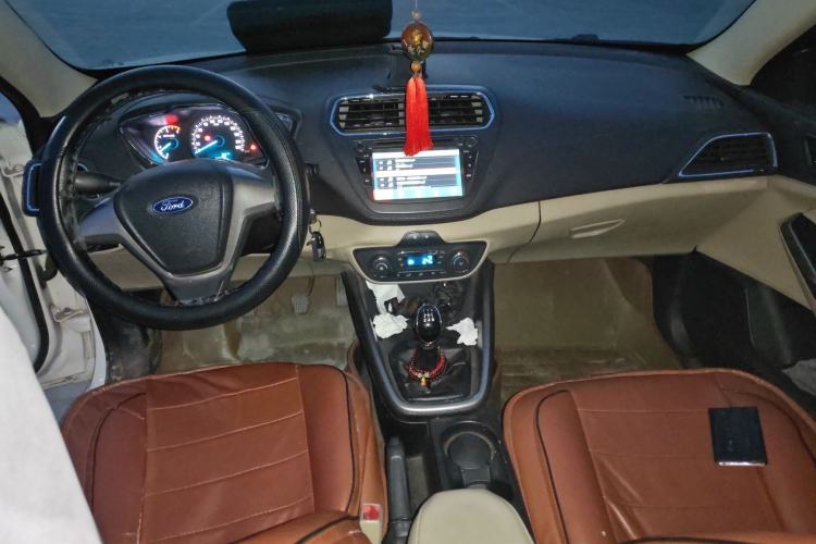 Used Ford Escort 2015 1.5L Manual Fashion Edition