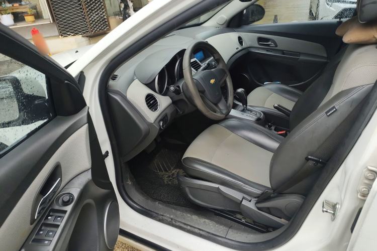 Used Chevrolet Cruze 2013 1.8L SE AT