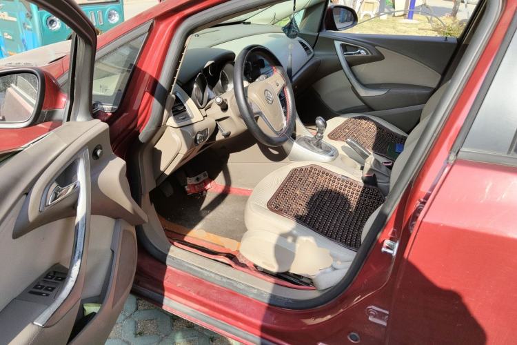 Used Buick GT 2013 GT 1.6L Manual Entry-Level Model