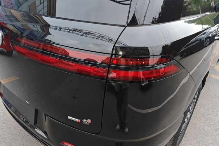 Used Denza N8L 2025 Model Zunrong Model Right Rear Taillight