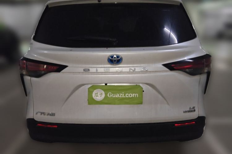 Used Toyota SIENNA 2023 2.5L Hybrid Comfort Edition
