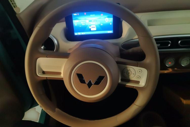 Used Wuling Hongguang MINIEV 2025 Four-Door Version Advanced Edition