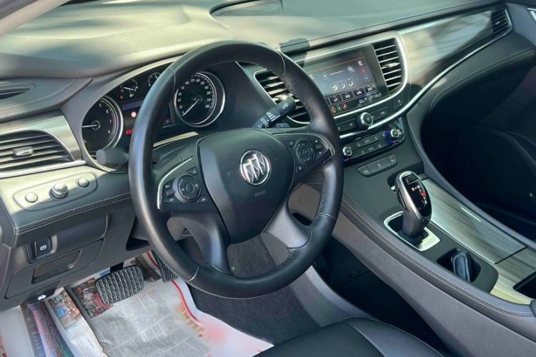 Used Buick LaCrosse 2019 28T Luxury Version Steering Wheel