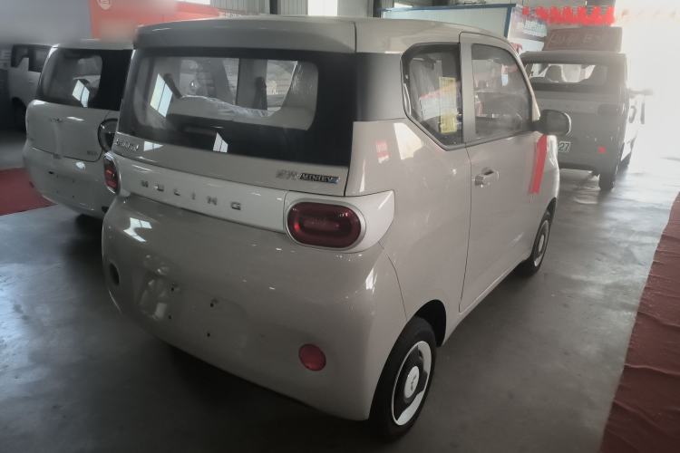 Used Wuling Hongguang MINIEV 2024 3rd Generation 215km Youth Edition Rear Right 45 Deg