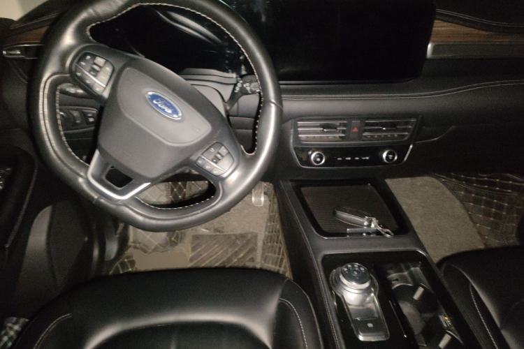 Used Ford Edge 2021 PLUS EcoBoost 245 Two-Wheel-Drive Titanium 7-Seater