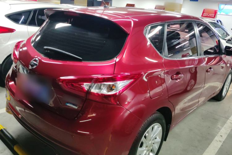 Used Nissan Tiida 2016 1.6L CVT Cool Dynamic Edition
