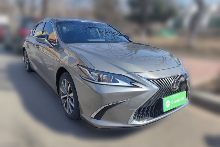 Used Lexus ES 2020 200 Excellence Edition
