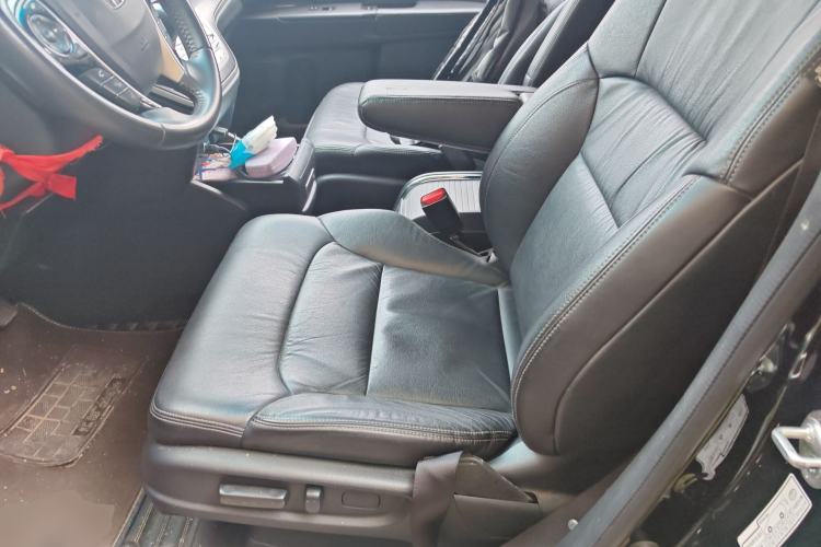 Used Honda Elysion 2016 2.4L Luxury Edition
