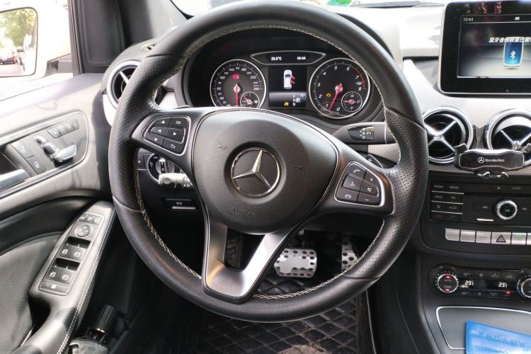 Used Mercedes-Benz B-Class 2015 B 200 Fashion Model
