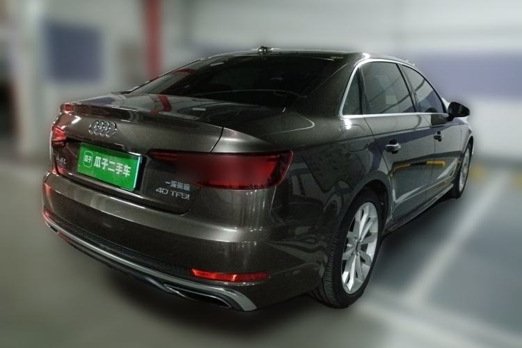 Used Audi A4L 2019 40 TFSI Fashion Edition China VI Emission Standard