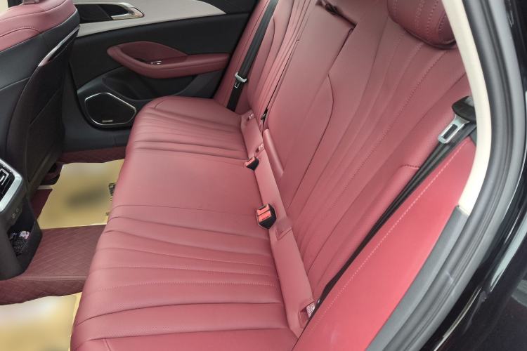 Used Hongqi H5 2025 1.5T DCT Qiyun 500 000th Unit Commemorative Edition Left Rear Seat