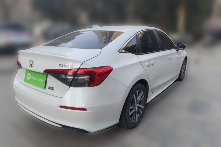 Used Honda Civic 2023 240TURBO CVT Dynamic · Center Stage Special Edition
