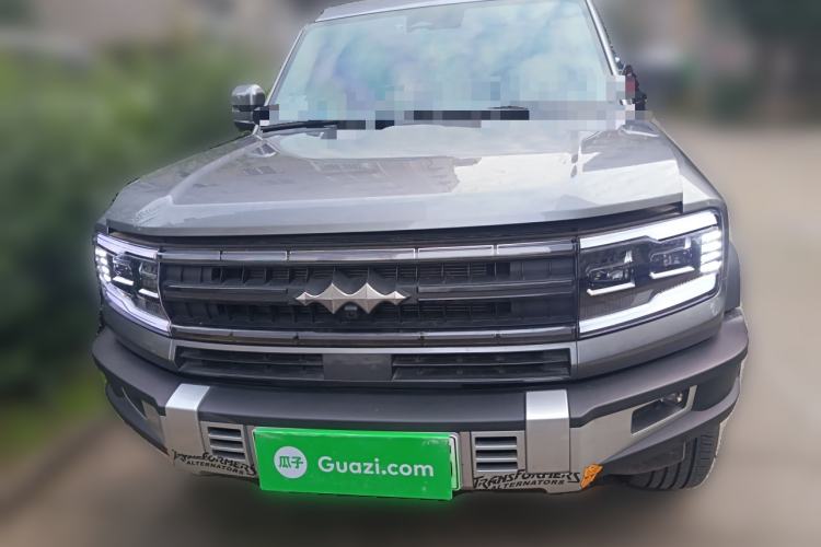 Used Formula Leopard 5 2023 Explore Edition
