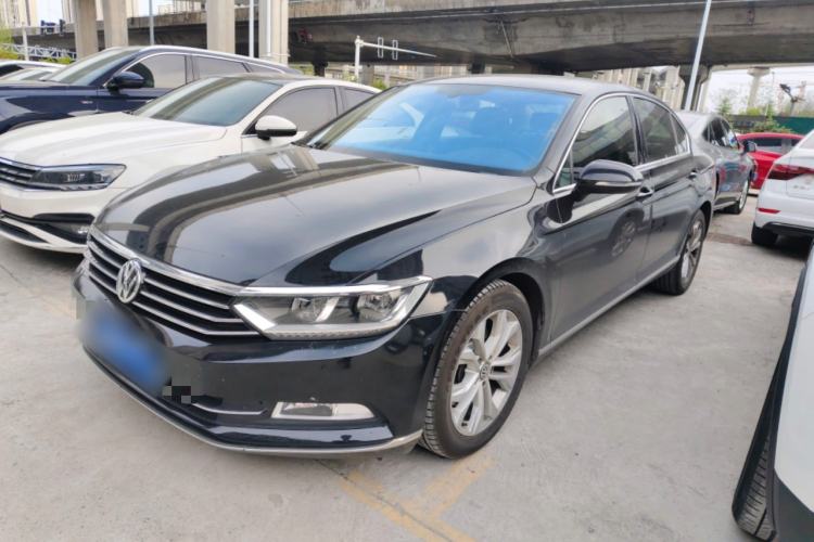 Used Volkswagen Magotan 2017 330TSI DSG Luxury Model