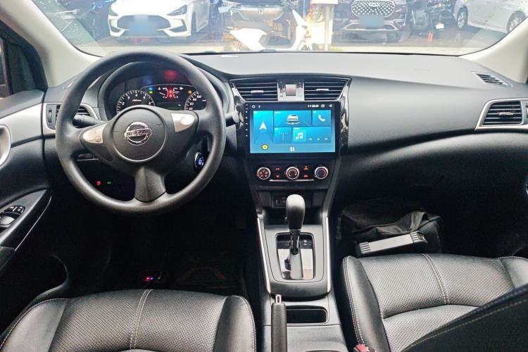 Used Nissan Sylphy 2022 Classic 1.6XE CVT Comfort Edition Center Console