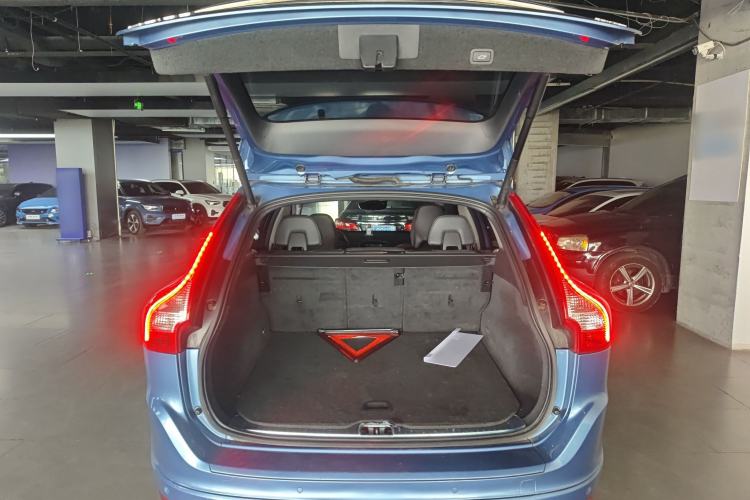 Used Volvo XC60 2014 T6 Zhiyi Edition
