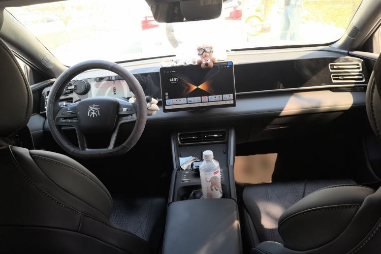 Used BYD Qin L 2025 DM-i Smart Drive 80KM Leading Model
