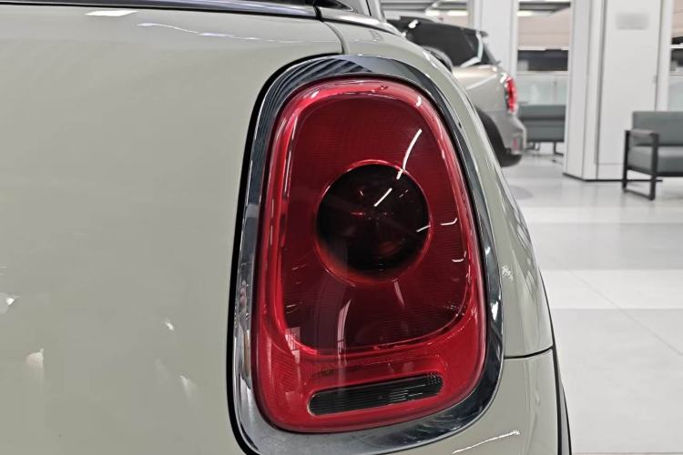 Used MINI 2016 1.2T ONE Exterior 6