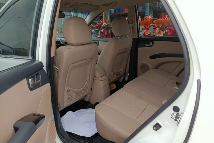 Used Kia Sportage 2013 2.0L Automatic Two-Wheel Drive GL Trim