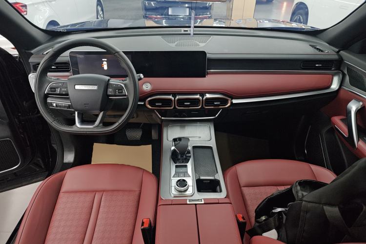 Used JETOUR X70 PLUS 2025 Champion Edition 1.5T DCT Champion MAX 5-seater Center Console