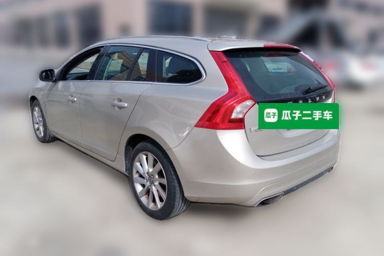 Used Volvo V60 2017 T5 Zhiyi Edition China V Standard Exterior 3