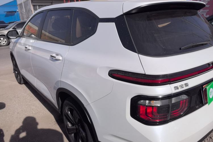 Used Baojun RM-5 2019 1.5T Manual Elite Version with 24-Hour Online Service 6 Seats