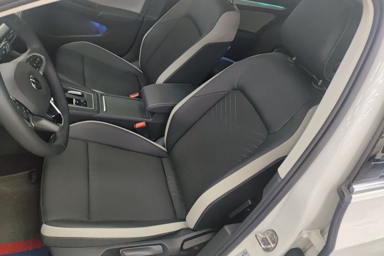 Used Volkswagen Golf 2021 280TSI DSG Pro Left Front Seat