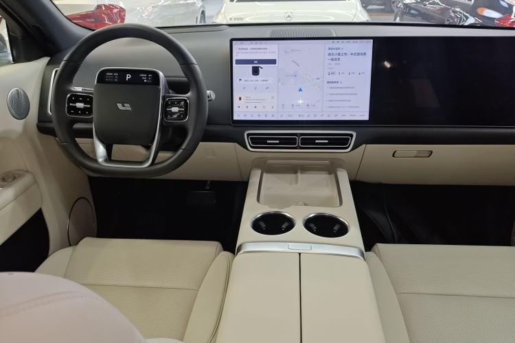 Used Li Auto L8 2025 Max Smart Refresh Edition
