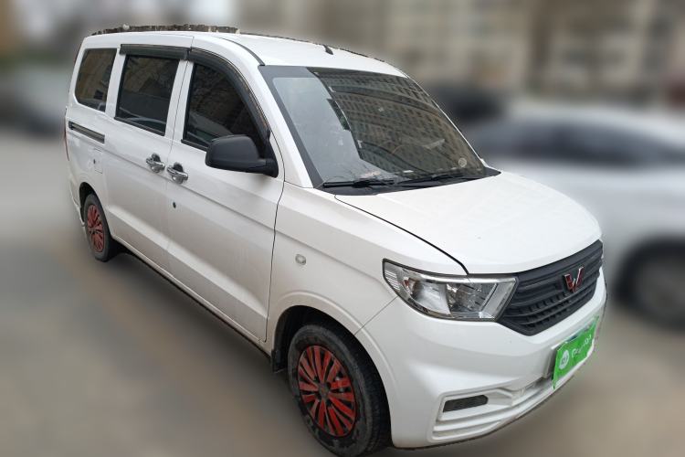 Used Wuling Hongguang V 2022 1.5L Jingqu Edition Electric-Assist LAR