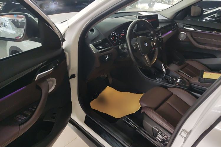 Used BMW X1 2022 sDrive25Li Leading Model
