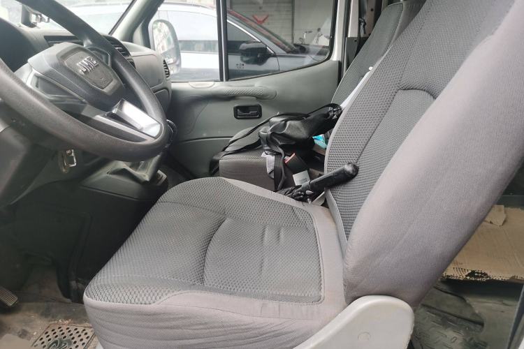 Used JMC Transit 2019 2.8T Commercial Version Long Wheelbase Mid-Roof 6-Seater Rear Single Tire China VI Emission Standard – JX493

