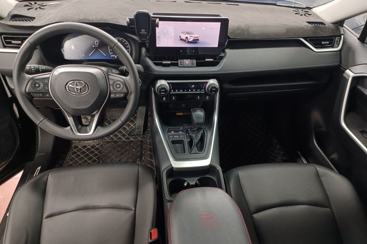 Used Toyota RAV4 2023 2.0L CVT Two-Wheel Drive Fashion Plus Edition