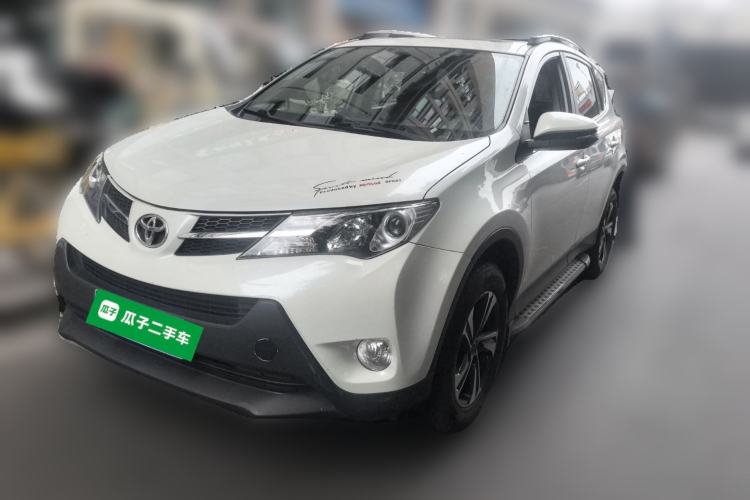 Used Toyota RAV4 2015 2.0L CVT Two-Wheel Drive Fashion Edition