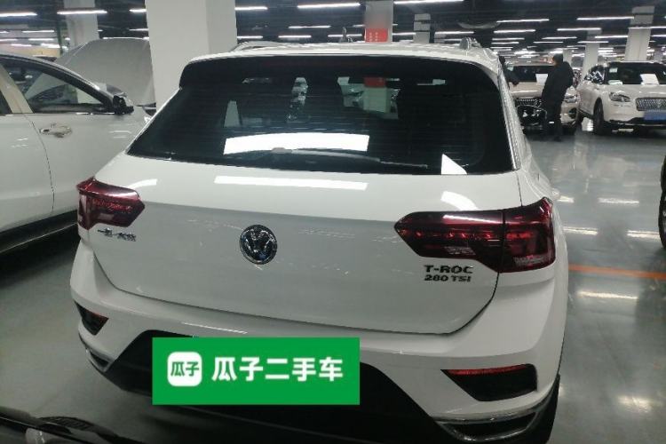 Used Volkswagen T-ROC 2018 280TSI DSG Two-Wheel-Drive Luxury Version China V Emission Standard