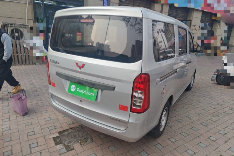 Used Wuling Rongguang V 2016 1.5L Practical Version

