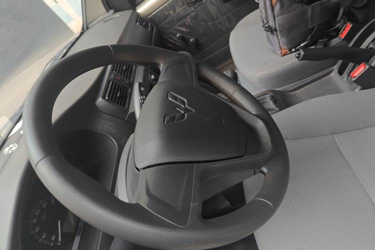 Used Wuling Rongguang 2021 1.5L Extended Basic Window-Sealed 5-Seat L3C Car