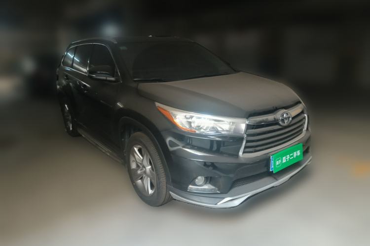 Used Toyota Highlander 2017 2.0T Four-Wheel Drive Luxury Edition 7 Seats Front Right 45 Deg