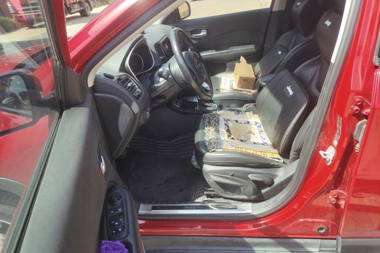 Used Jeep Compass 2019 220T Automatic Family Edition
