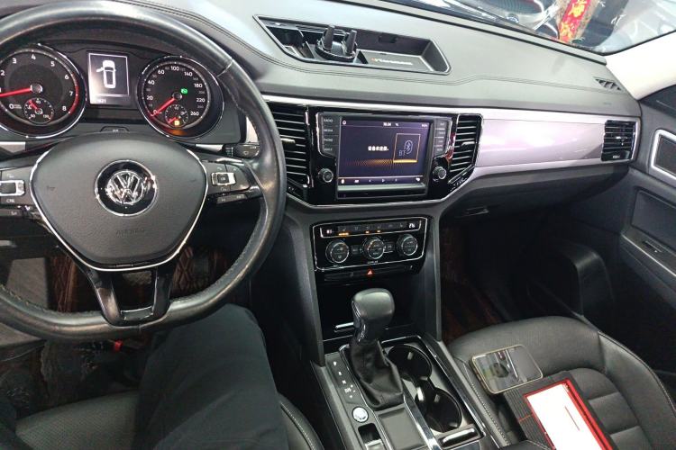 Used Volkswagen Teramont 2017 330TSI Two-Wheel-Drive Luxury Edition