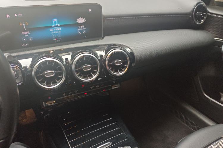 Used Mercedes-Benz A-Class (Import) 2019 A 200 Fashion Model
