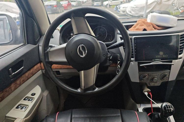 Used Zxauto Little Tiger 2016 2.2L Classic Edition Gasoline Double-Cab V22