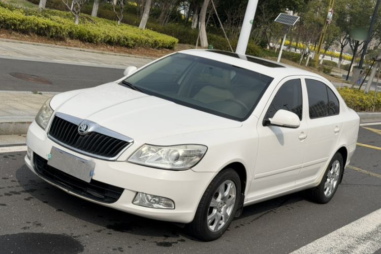 Used Skoda Octavia 2015 Classic Model 1.6L Automatic Yijie Version