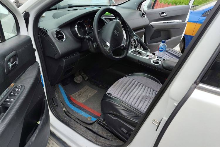 Used Peugeot 3008 2015 1.6THP Automatic Prestige Edition Driver Seat