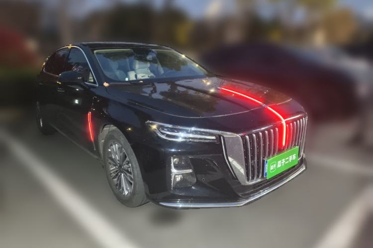 Used Hongqi H5 2024 1.5T DCT Smart Connect Flagship Edition Front Right 45 Deg