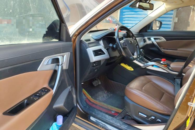 Used Geely Auto Emgrand X7 Sport 2016 1.8TD Automatic ZhiZun Version
