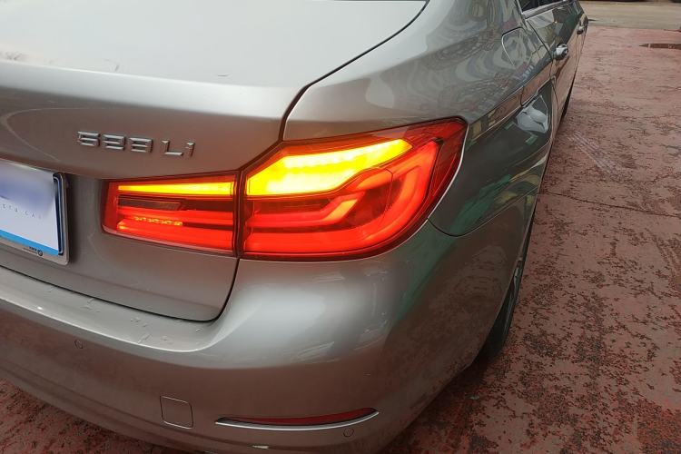 Used BMW 5 Series 2018 528Li Launch Special Edition
