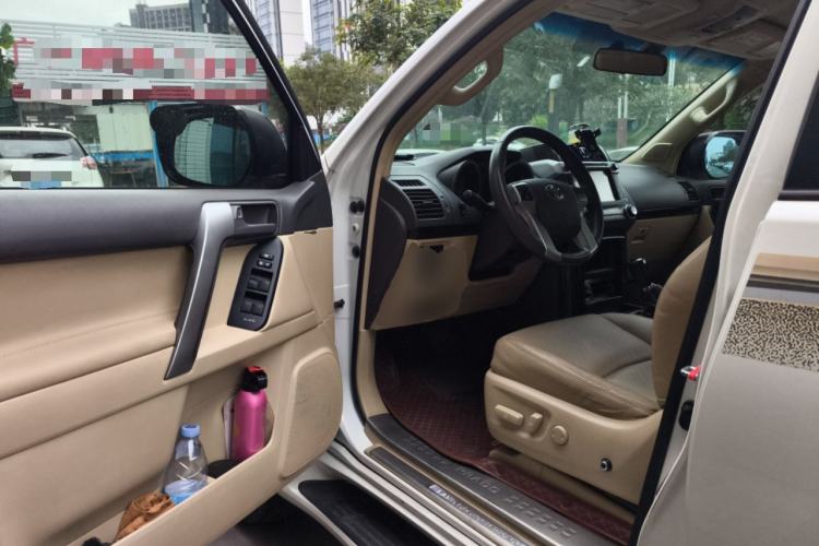 Used Toyota Prado 2013 2.7L Automatic Parallel Import