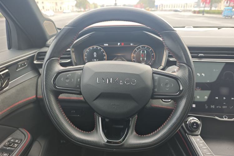 Used Lynk & Co 05 2020 2.0TD Four-Wheel Drive Genie Plus