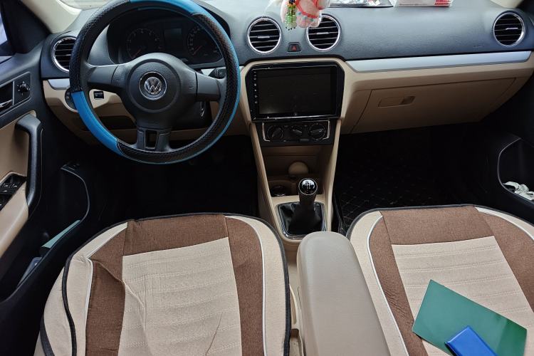 Used Volkswagen Jetta 2015 1.6L Manual Comfort Model