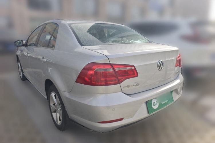 Used Volkswagen Bora 2014 1.6L Manual Comfort Model Rear Left 45 Deg